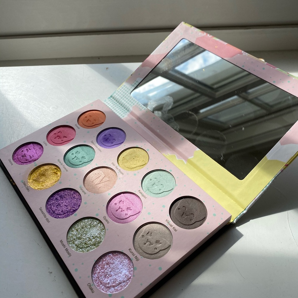 Two Nomad Cosmetics Palettes Antilles and Harajuku
